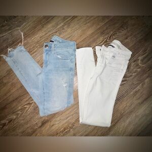 American Eagle Outfitters Light Blue Denim and white skinny jean❤️ size 00